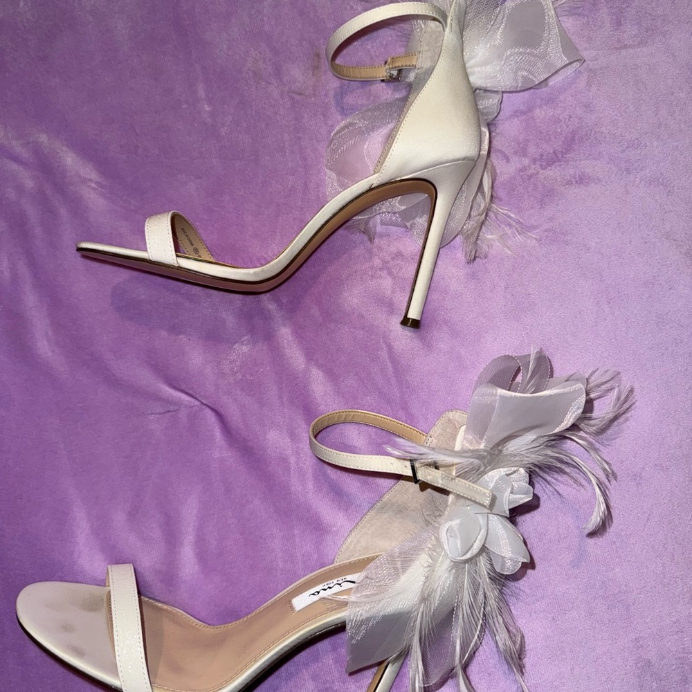 Heels - Picture 6 of 8